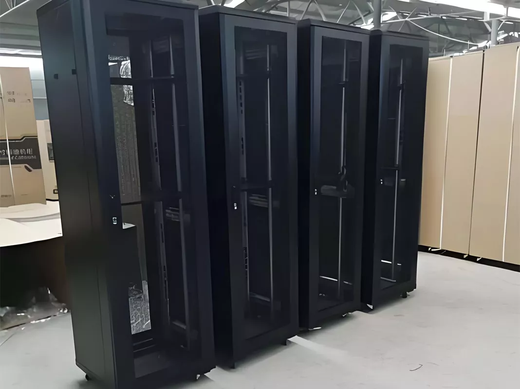 Računalniška soba Omrežna omara